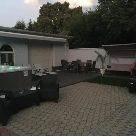 Marvany Panzio Inn 4*