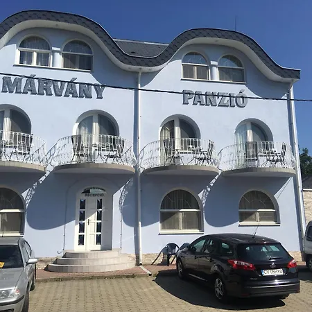 Kro Marvany Panzio