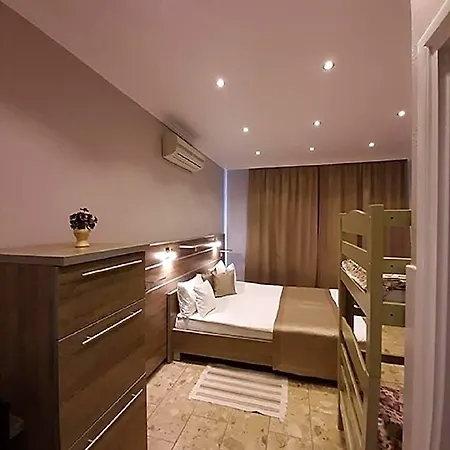 Márvány Panzió 4*