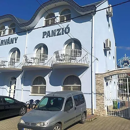 Marvany Panzio ハイデゥソボスロー